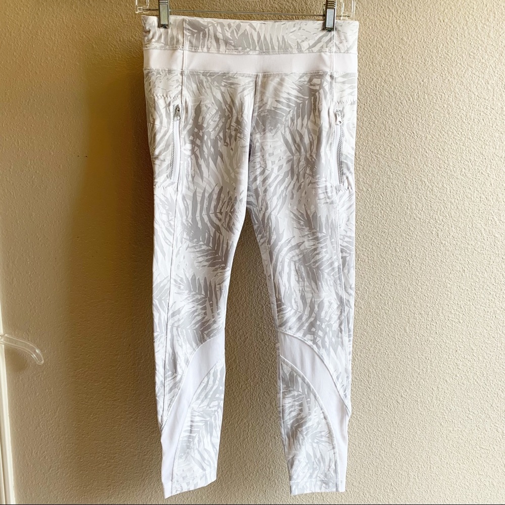 Lululemon Inspire Tights II (mesh) White Leggings 6